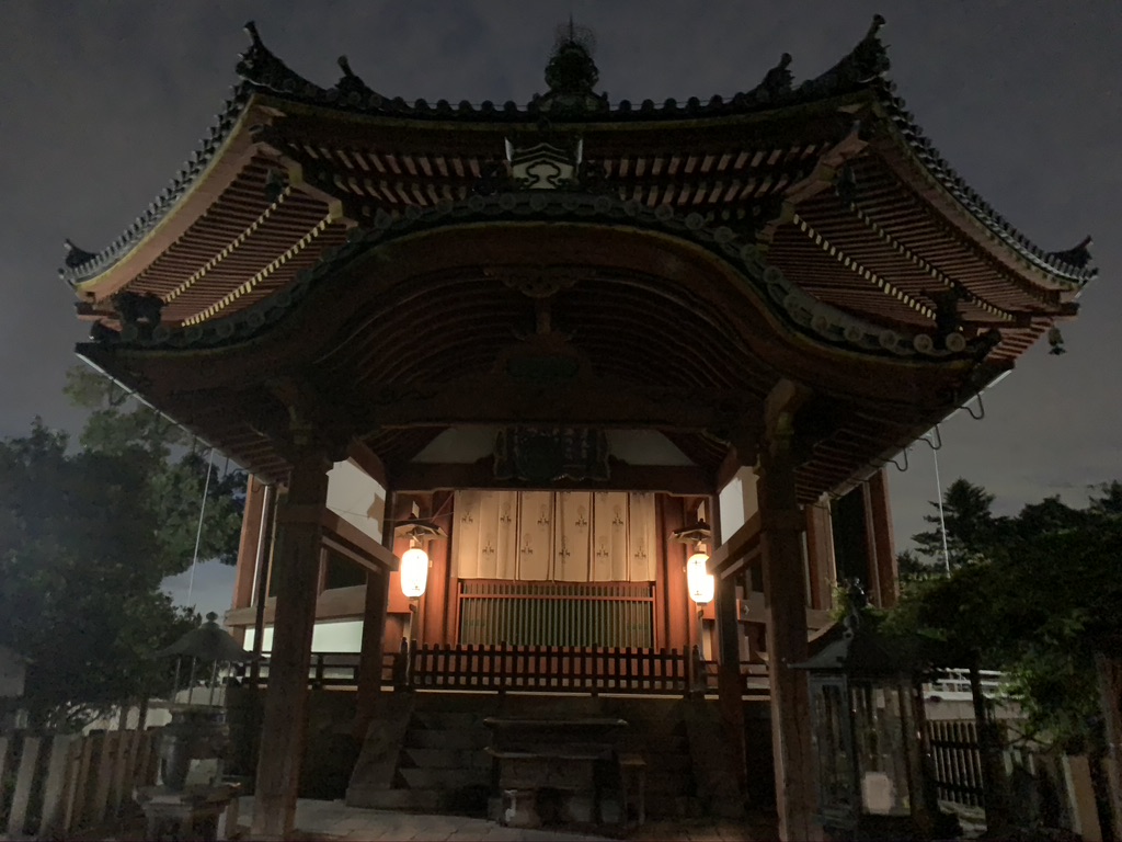 興福寺　南円堂　夜