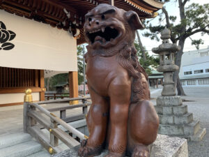岸城神社　狛犬