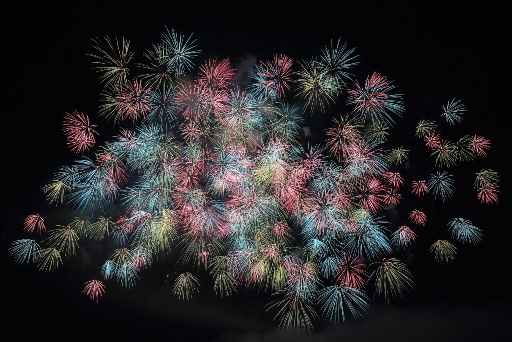 【2023年 イベント】万博記念公園『万博夜空がアートになる日』で15,000発の花火が夜空を彩る🎇💫秋でも花火は見たいよね😊 〜 祈りログ 【2023年 イベント】万博記念公園『万博夜空がアートになる日』で15,000発の花火が夜空を彩る🎇💫秋でも花火は見たいよね😊 〜 祈りログ